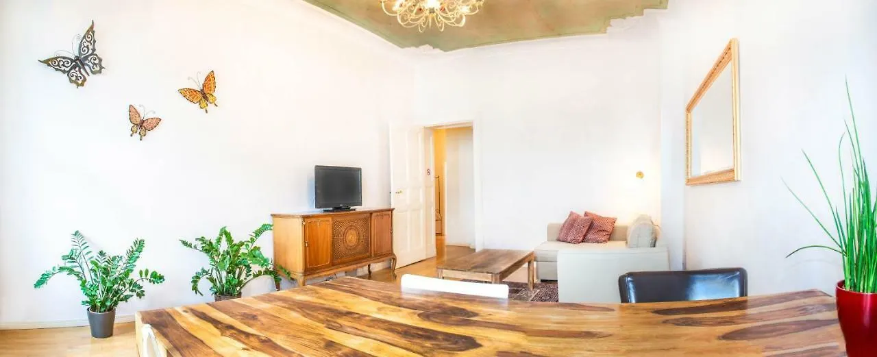Apartment Winsstr. 68 Berlín