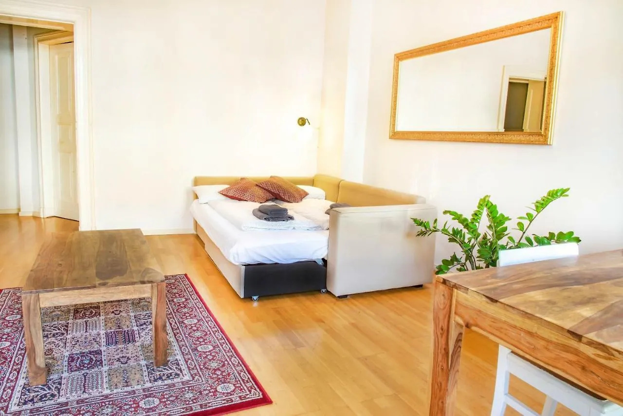 Apartment Winsstr. 68 Berlin 0*,  Germany
