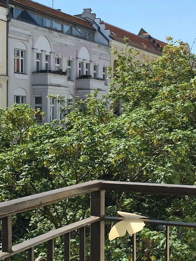 Apartment Winsstr. 68 Berlin